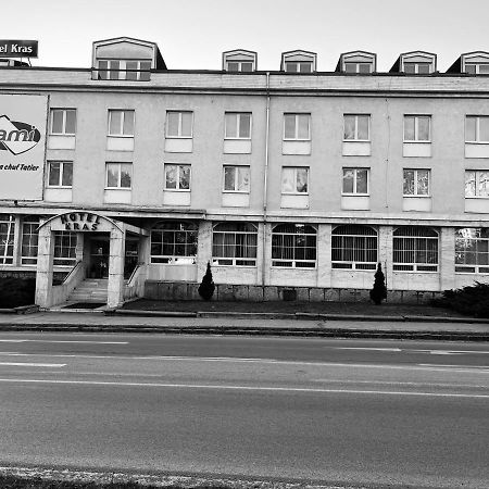 Hotel KRAS Rožňava Exterior foto